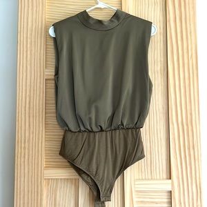 Metallic Silver Green Body Suit sz S